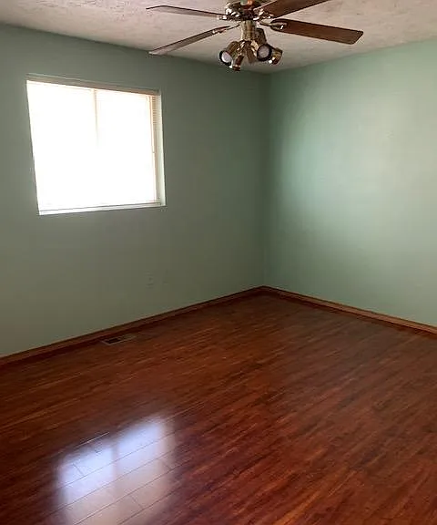 4024 E 34th Ave — Photo 12