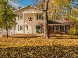 1851 Grange Hall Rd, Dayton, OH 45432