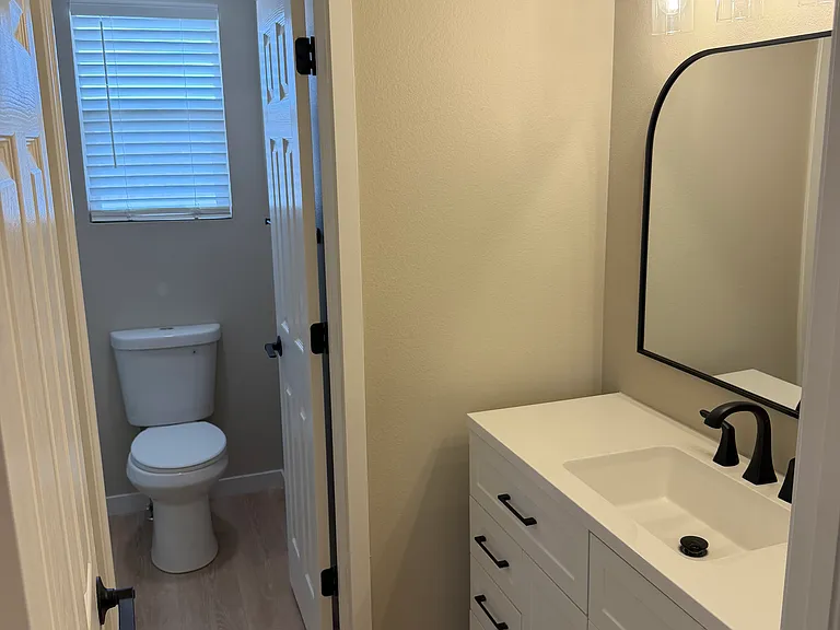 2350 Jeanette Way — Photo 4