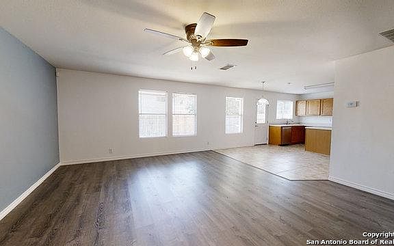 4th image of 11710 Oakbrooke Hl