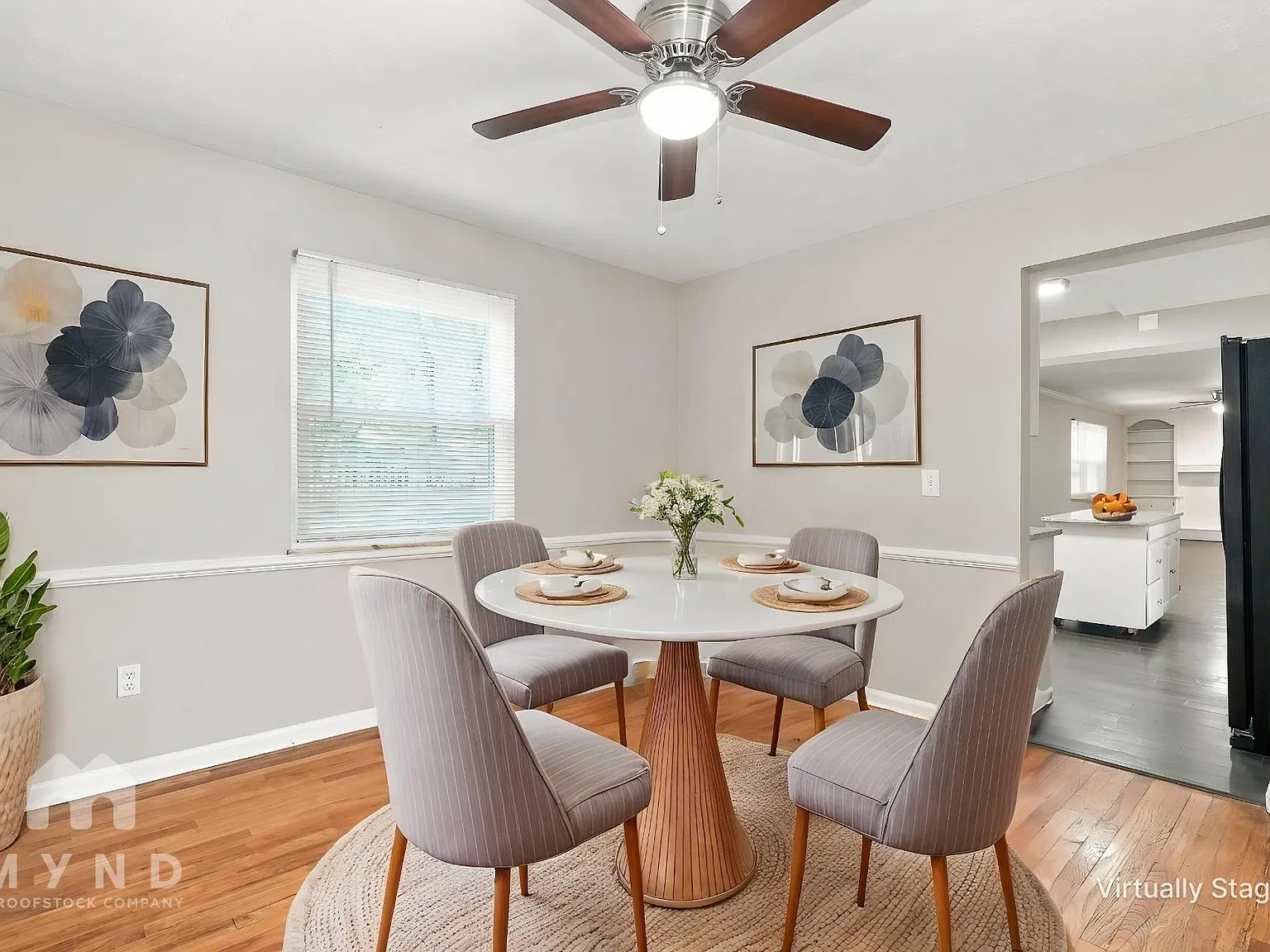 4 bed, 3.0 bath, 2418 sqft, $2,995 — Photo 4