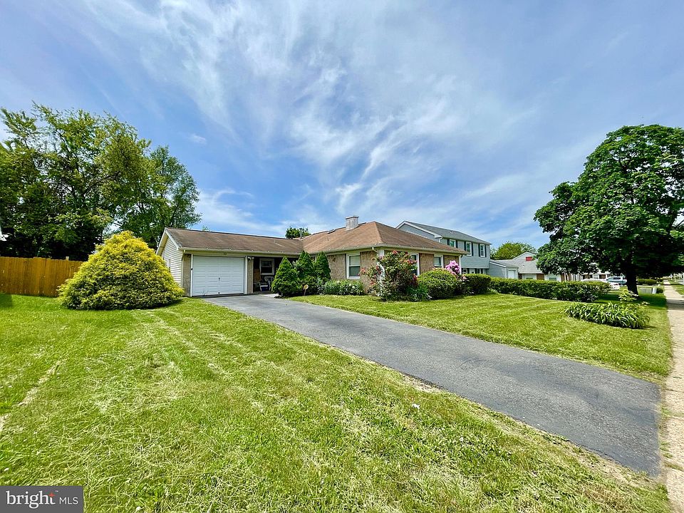 52 Pembrook Ln, Willingboro, NJ 08046 Zillow