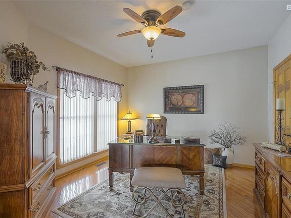 5th image of 16606 E 53rd Terrace Ct S