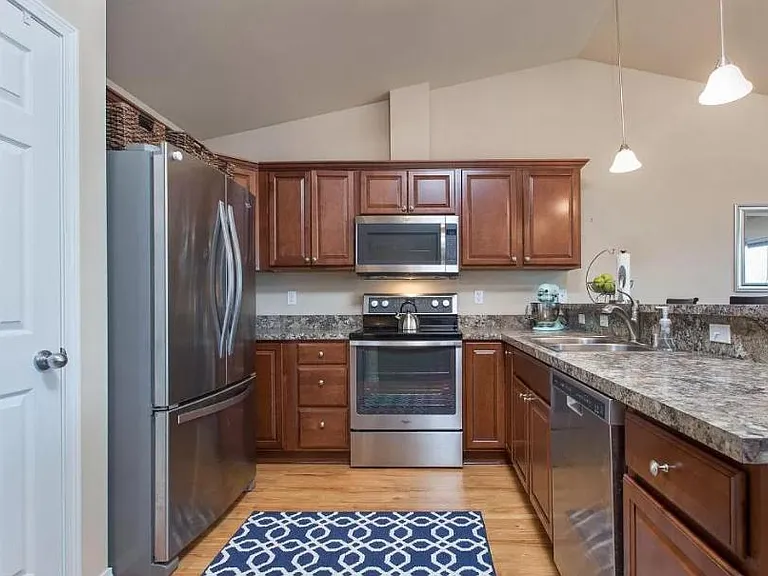2662 Aspen Heights Loop — Photo 2