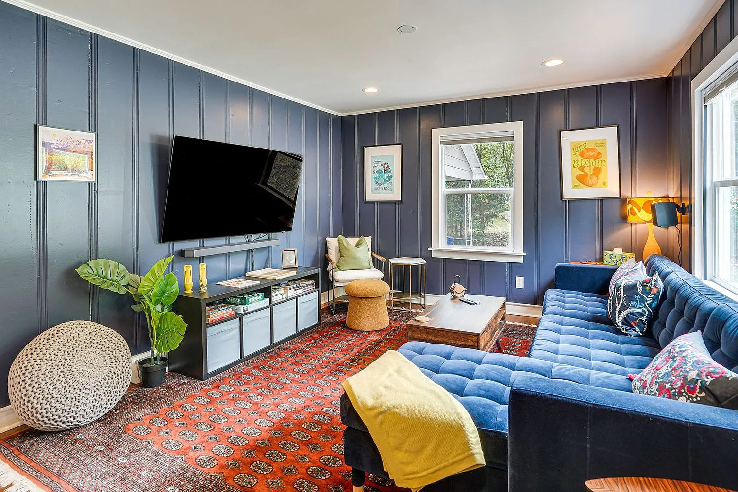 2 bed, 1.0 bath, 1022 sqft, $3,548 — Photo 1