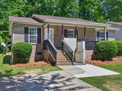 121 Manor Dr, High Point, NC, 27260