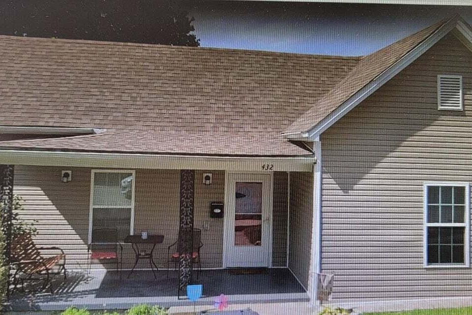 1st image of 432 North St