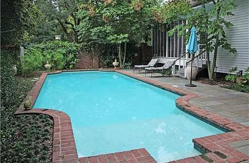 2nd image of 3916 Pecan Dr