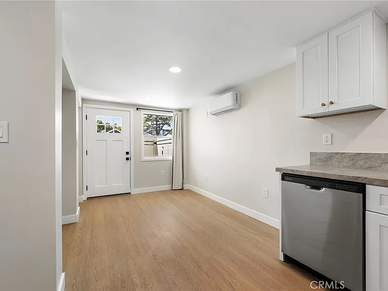 3020 E 3rd St #16 — Photo 14