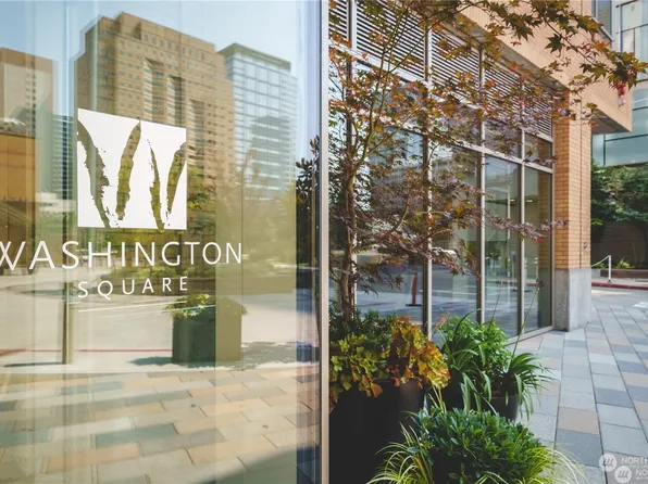 10650 NE 9th Place #3210, Bellevue, WA 98004