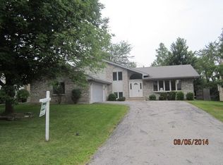 3488 Fairway Dr, Crete, IL 60417