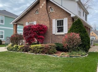 1424 S Crescent Ave, Park Ridge, IL 60068