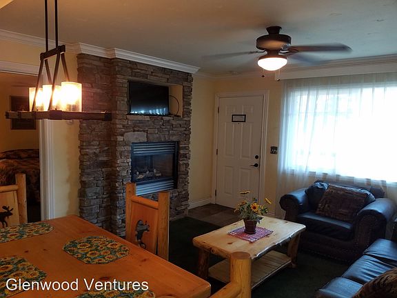 4th image of 947 Park Ave Unit 11