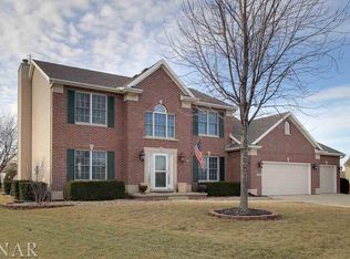 2512 Kaitlyn Dr, Bloomington, IL