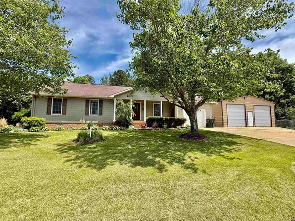 813 Mosswood Dr, Union City, TN 38261