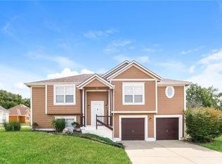5921 Highland Ave, Kansas City, MO 64110