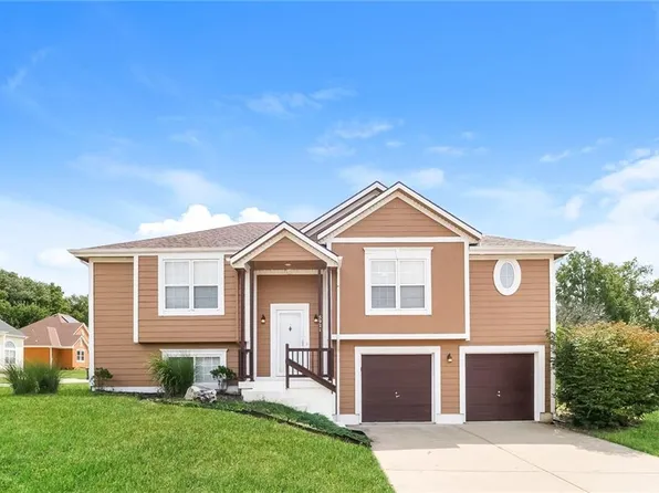 5921 Highland Ave, Kansas City, MO 64110