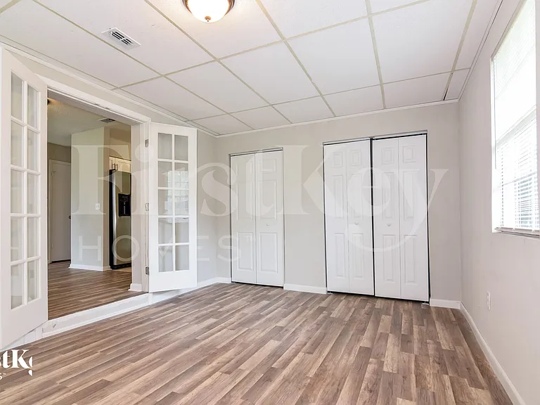 500 Brenda Dr — Photo 8