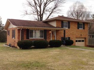 1100 Sunset Ter, Milton, WV 25541