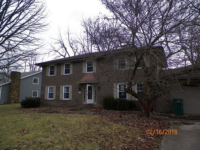 1st image of 2101 W Pineview Dr