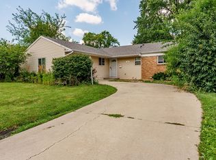 54 Cambridge Ln, Glendale Heights, IL 60139