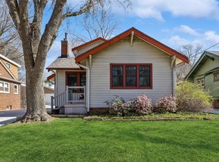 1711 Northwest Dr, Des Moines, IA 50310