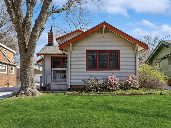 1711 Northwest Dr, Des Moines, IA 50310