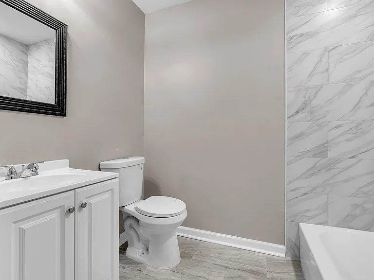 3480 Vernon Ave — Photo 7
