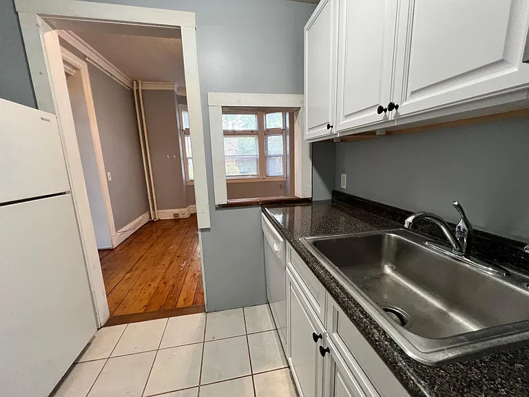83 Englewood Ave #1 — Photo 11