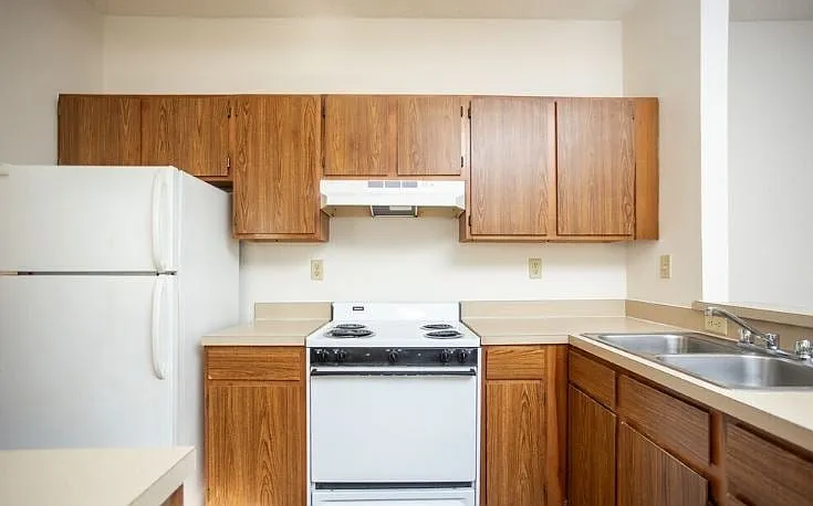 2 Bedroom, 2 Bath Kitchen