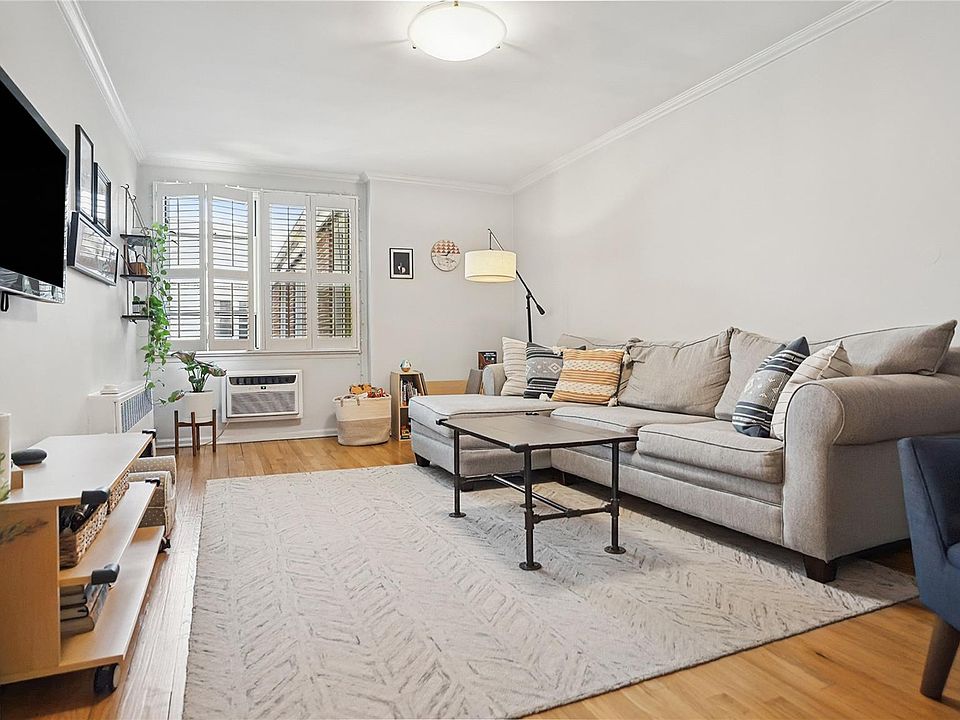 1st image of 320 Palmer Terrace #2B
