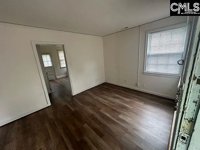 2848 Superior St — Photo 3