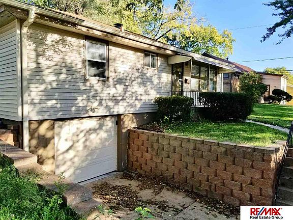 2nd image of 2719 S 50th St