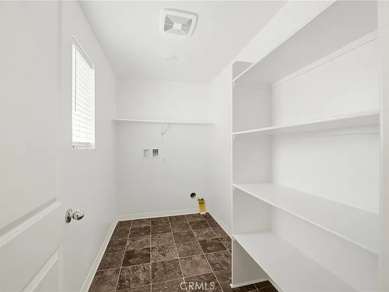 27215 Lost Palm St — Photo 27
