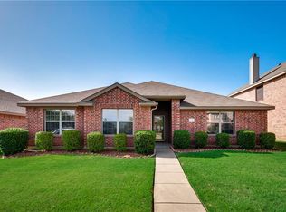 1308 Marvin Gdns, Lancaster, TX 75134