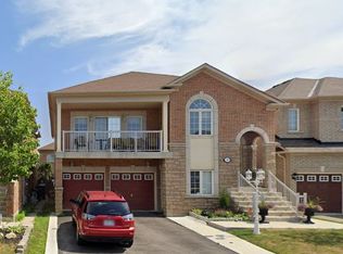 28 Sir Jacobs Cres, Brampton, ON L7A 3V2