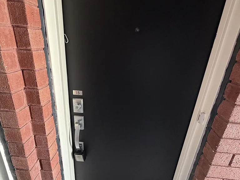 165 Veterans Dr #15 — Photo 4