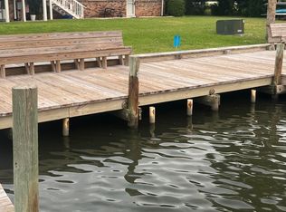 109 Cedar Ln APT 8, Cedar Point, NC 28584