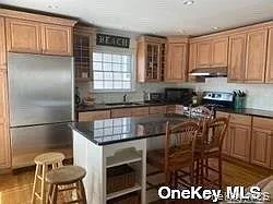 707 W Olive St — Photo 5