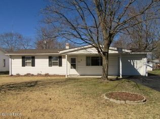 8 E Crownview, Mount Vernon, IL 62864