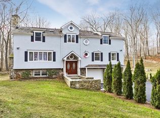 7 Brookwood Ln, Weston, CT 06883