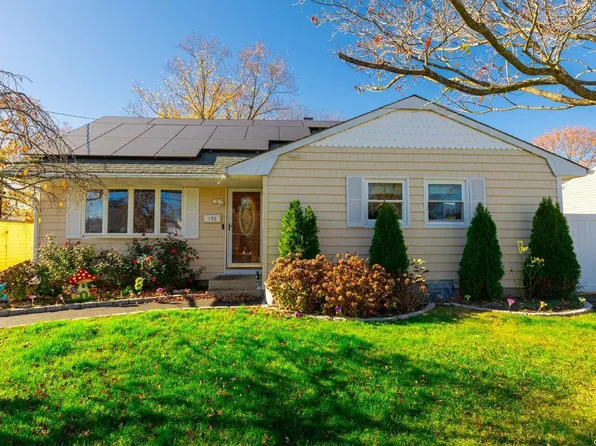 196 Westwood Drive, Brentwood, NY 11717