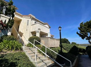 740 Breeze Hill Rd APT 218, Vista, CA 92081