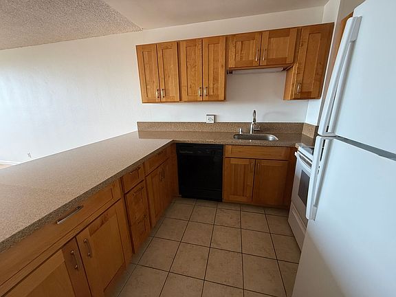 2nd image of 55 S Kukui St APT 2804