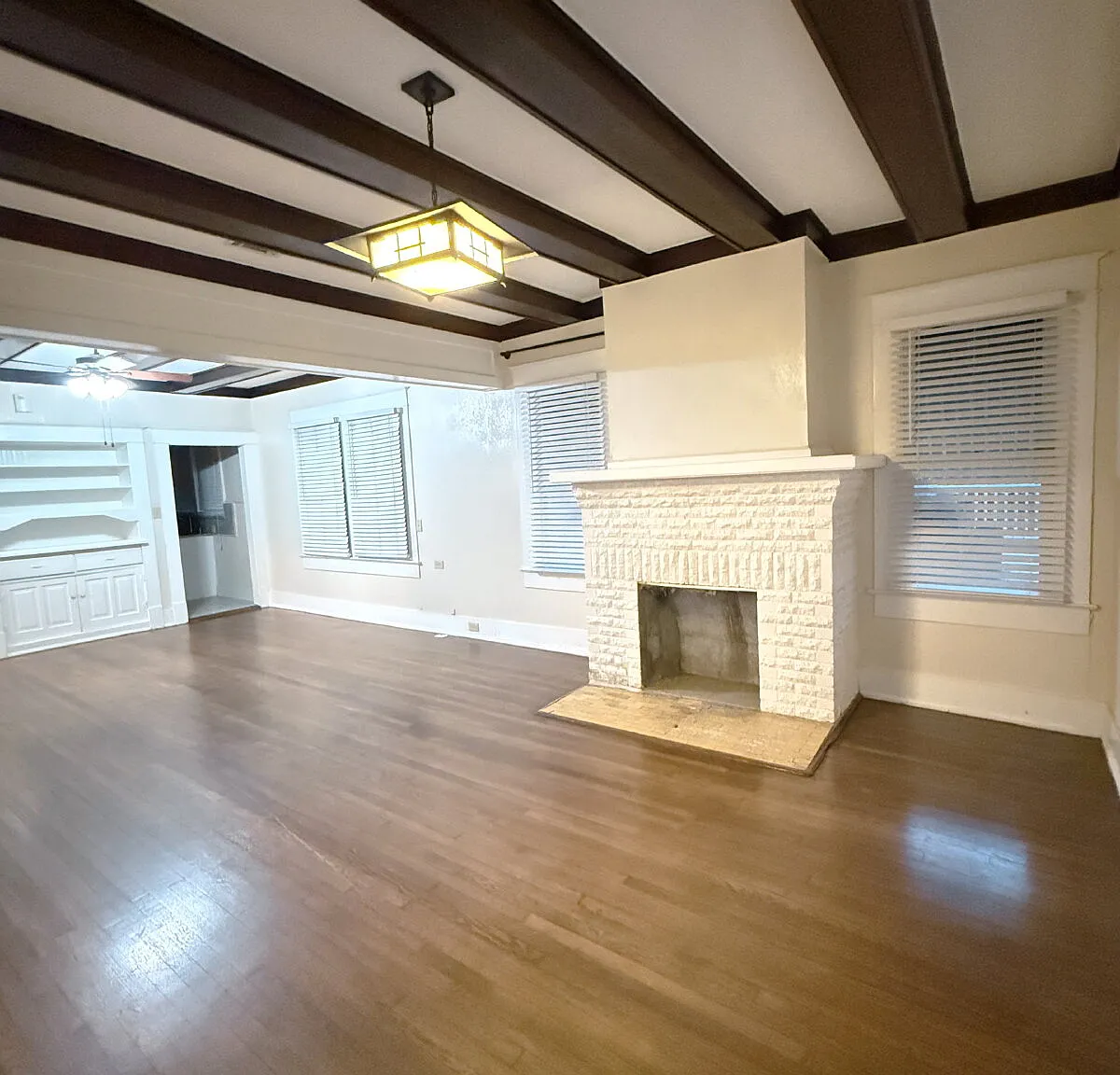 2 bed, 1.5 bath, 1202 sqft, $1,500 — Photo 4