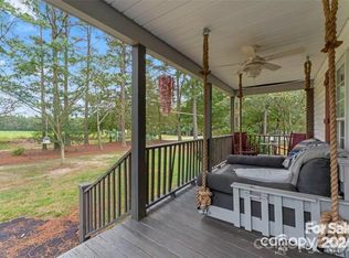 10560 Lake Royale Rd, Spring Hope, NC 27882