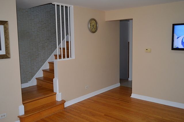 1st image of 6221 N Cicero Ave #A