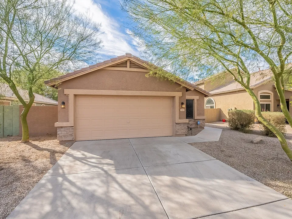 2444 S Terrell