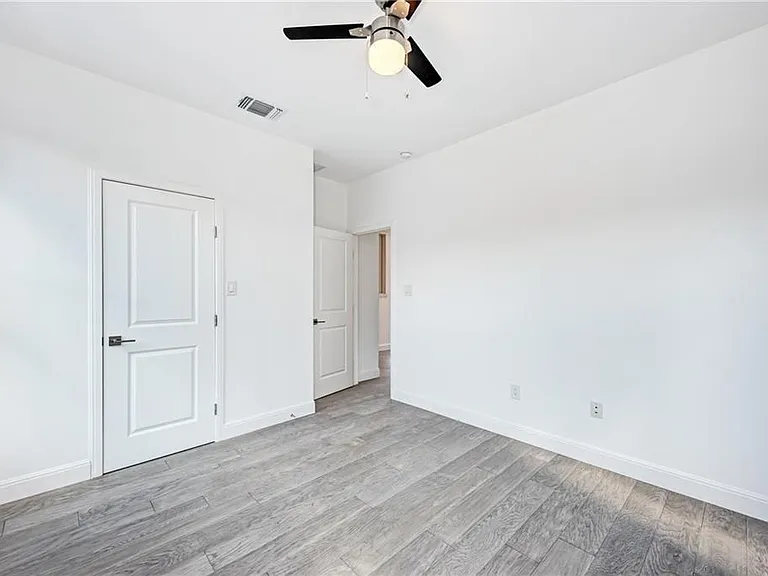 6111 Begonia Cir #1 — Photo 21