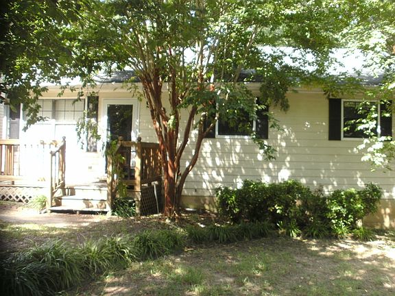 4th image of 929 Belvin Ave